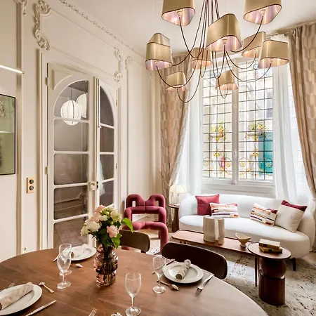Appartamento Merveil - Signature Suite-champs Elysees- Marignan Parigi