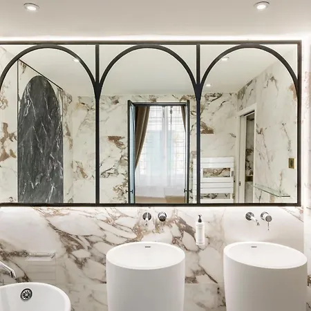 Merveil - Signature Suite-champs Elysees- Marignan Parigi