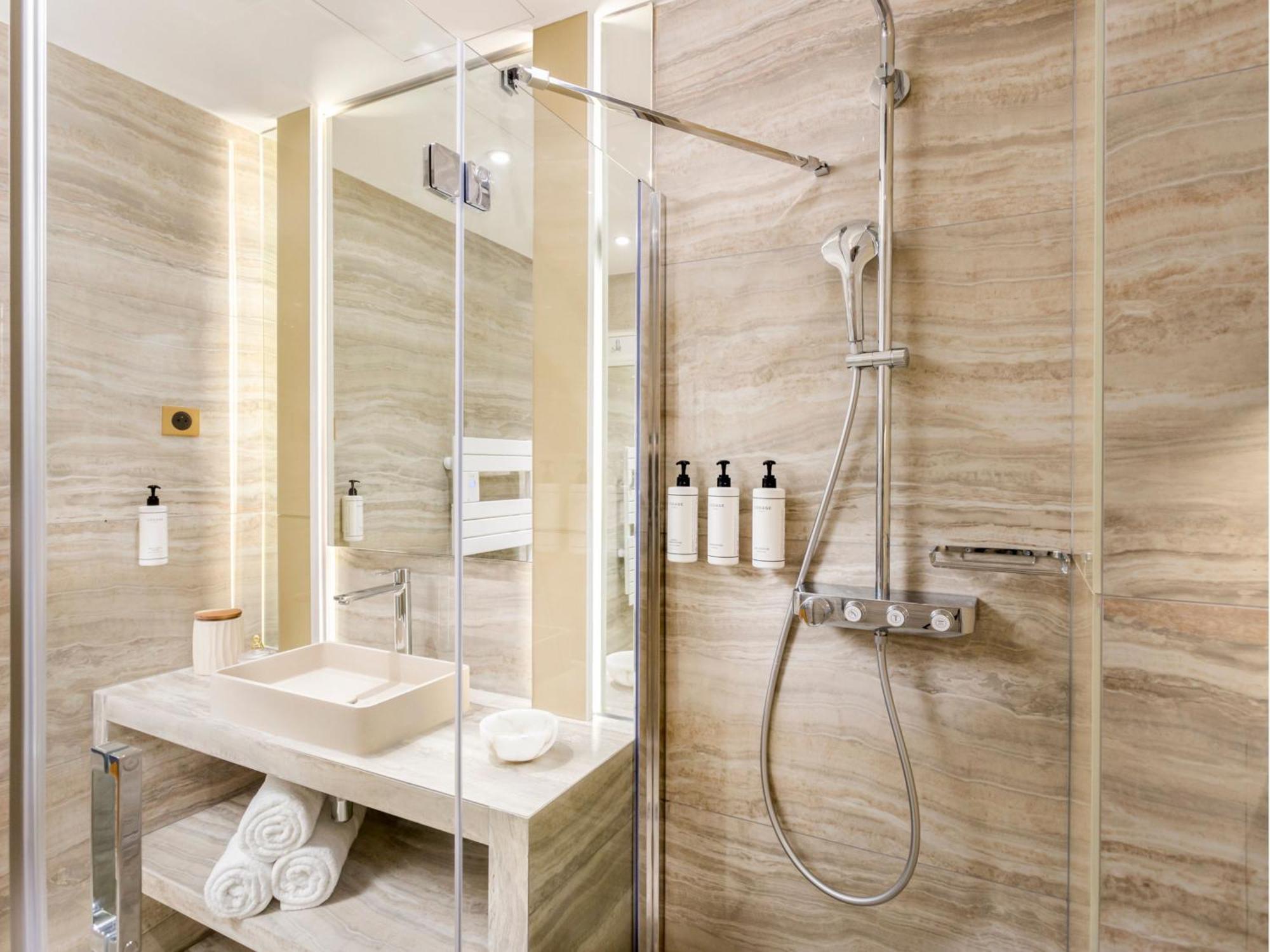 Merveil - Signature Suite-champs Elysees- Marignan *